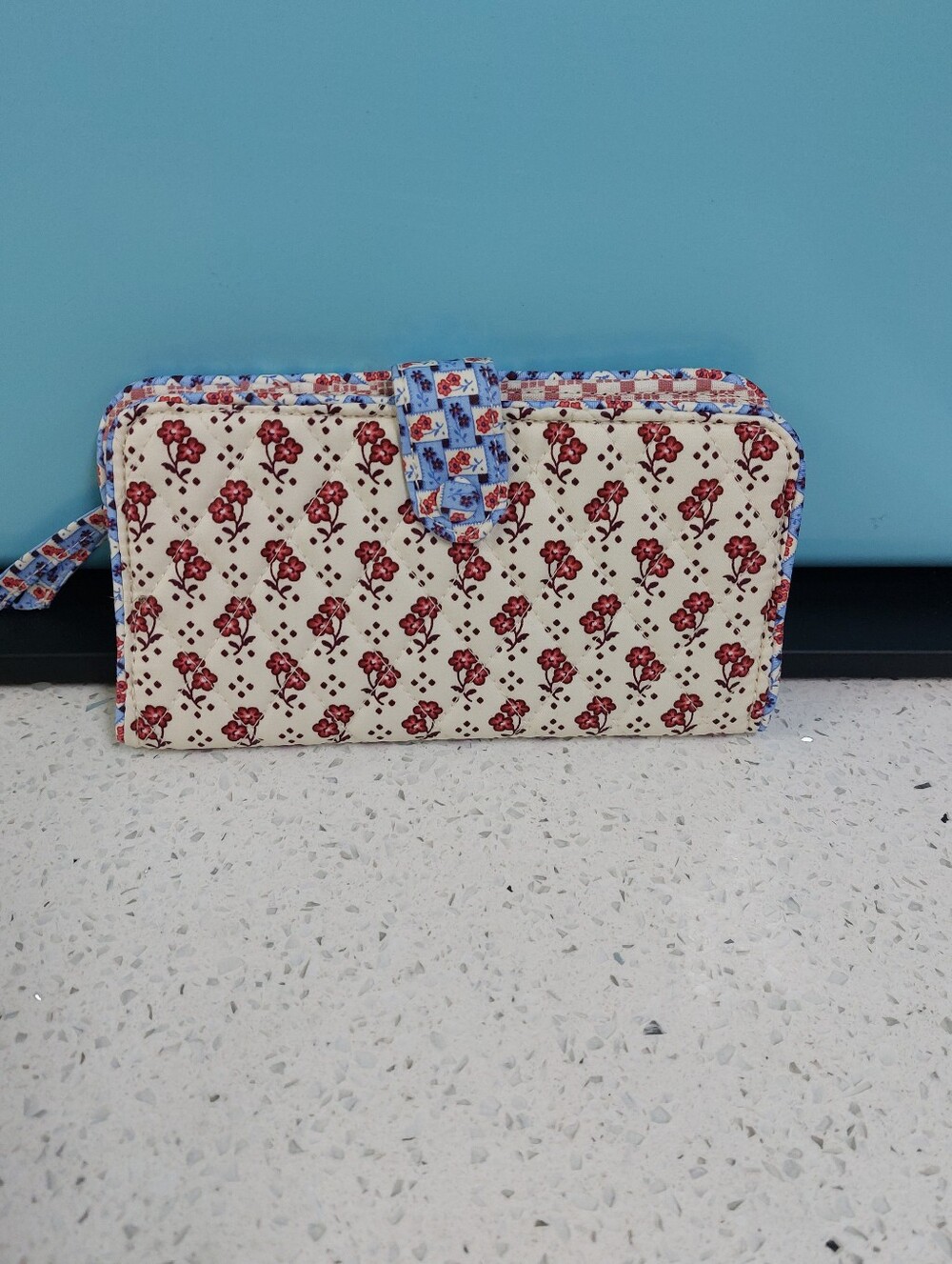 Vera Bradley NWOT Tab Wallet Rachel Ditsy